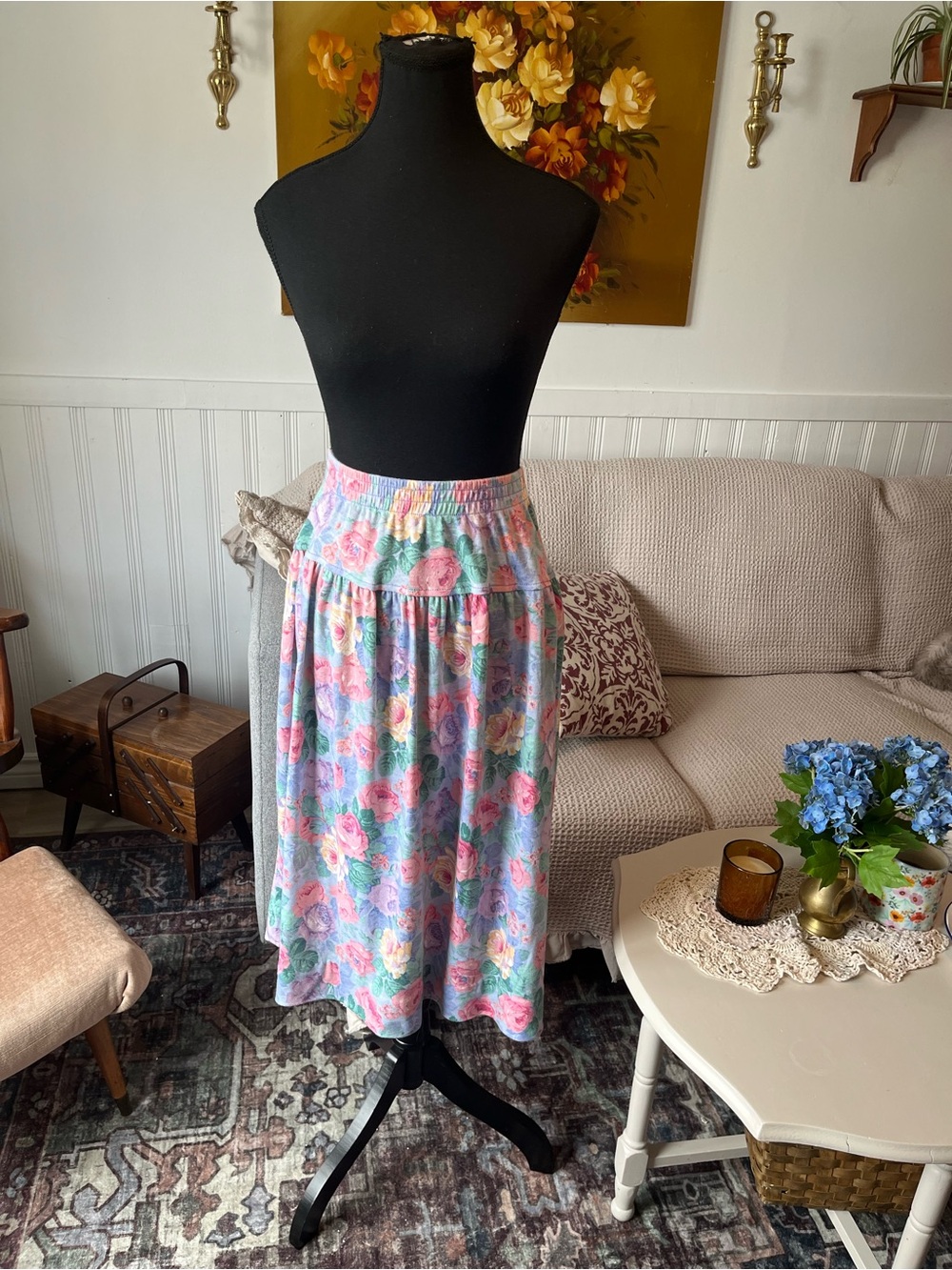 Vintage Fritzi Floral Pastel Summer Midi Skirt - Size Large 30” Elastic Waist